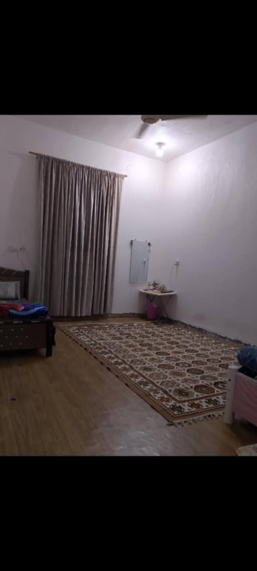 #اللهم صل على محمد وآل محمد 
#للبيع للبيع 
 #دار مع ارض زراعية ( سند 25 ) #(مداور أسهم  حصة البائع كاملة تداور )
#المساحة الكلية للارض 2500 متر
#واجهة الارض 50 متر والنزال 50
#مساحة الدار 300 متر مسلح
#منطقة البو حجر 
#بناء سنة 2021-2022 والبناء متعوب عليه(اساس حجر ورباط والسقف مسلح)
#طابق واحد مسلح 
#يحتوي على 
غرف عدد 3 إكبار وصالة كبيرة وبراني كبيرة ومطبخ حار وبارد ودرج لف ومناور 3 
#يوجد نقص بالدار السيراميك والأرضية والتشاريف 
لمعرفة السعر لطفا اعمل متابعة لمكتبنا
الفخامة للعقارات في السماوة 
ثم اكتب كلمة (ياالله) وسيتم الرد من قبلنا فوراً وبخدمتكم
#مكتب_الفخامة_للعقارات
للاستفسار اكثر مراسلتنا ع الخاص او الاتصال على الارقام التالية
***********
***********
***********
ويوجد واتساب ع نفس الرقم أو زيارة مكتبنا الواقع في منطقة الحكم مجاور مكتب العصائب القديم جهة حي العمال قبل معمل ماء الارو نهر الأمل
🌷‏نحن هنـا لأجلكـم وفي جميع الأوقـات.. هدفنـا خدمتكـم ودائمـاً نسعي لنتميز ونـكون تحت شعـار ‎#عطاء_بلا_حدود🌹
