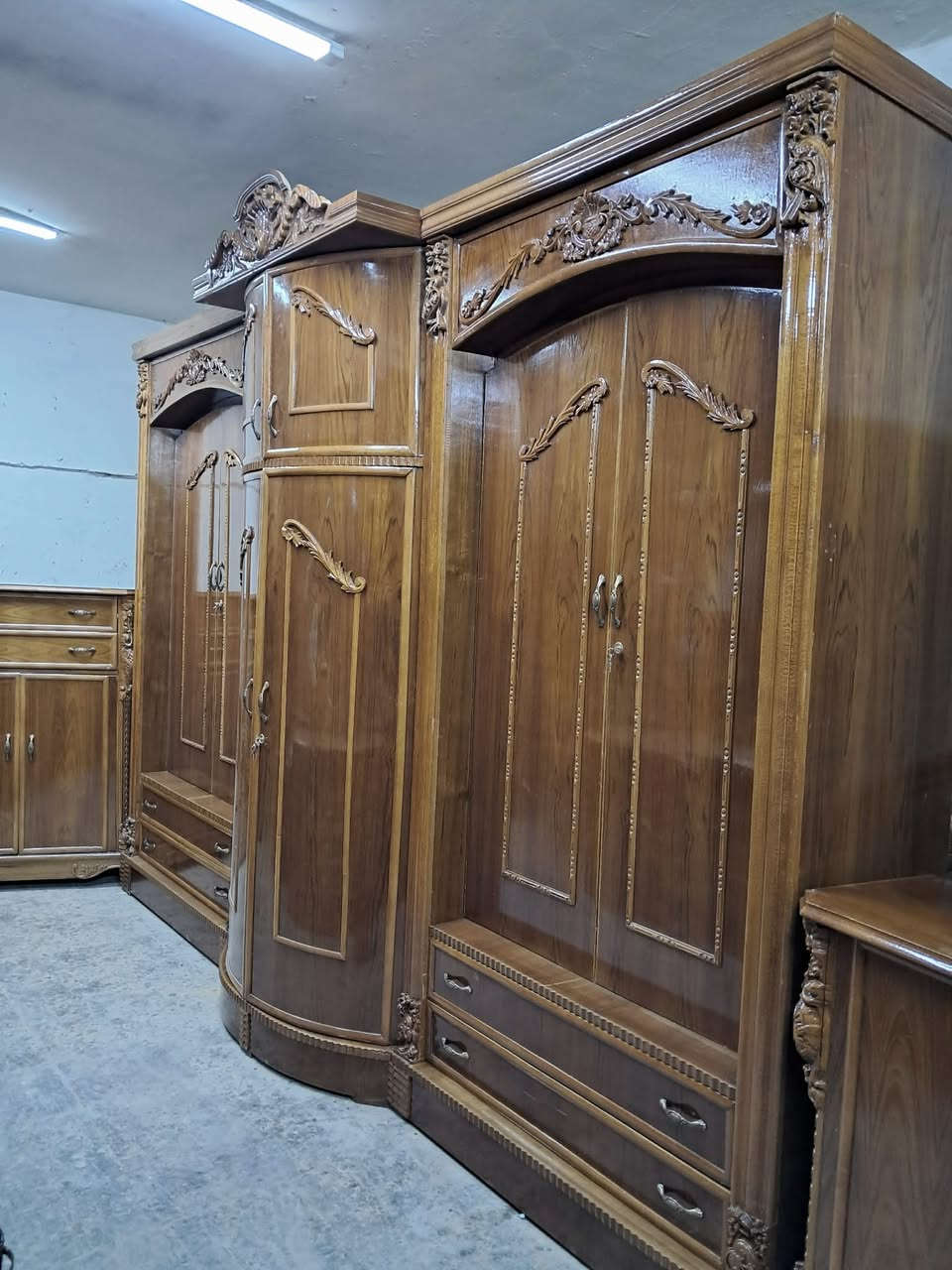 السلام عليكم
غرفه صاج تكمه طراز مصري خشب خارج وداخل ٥مليم
السعر مليون و٦٥٠بيها مجال بسيط 
العنوان بغداد البياع 
يوجد توصيل 🚚


**إذا كنت صاحب هذا الإعلان وتريد حذفه لأي سبب، رجاءا أرسل رسالة إلى الدعم الفني**