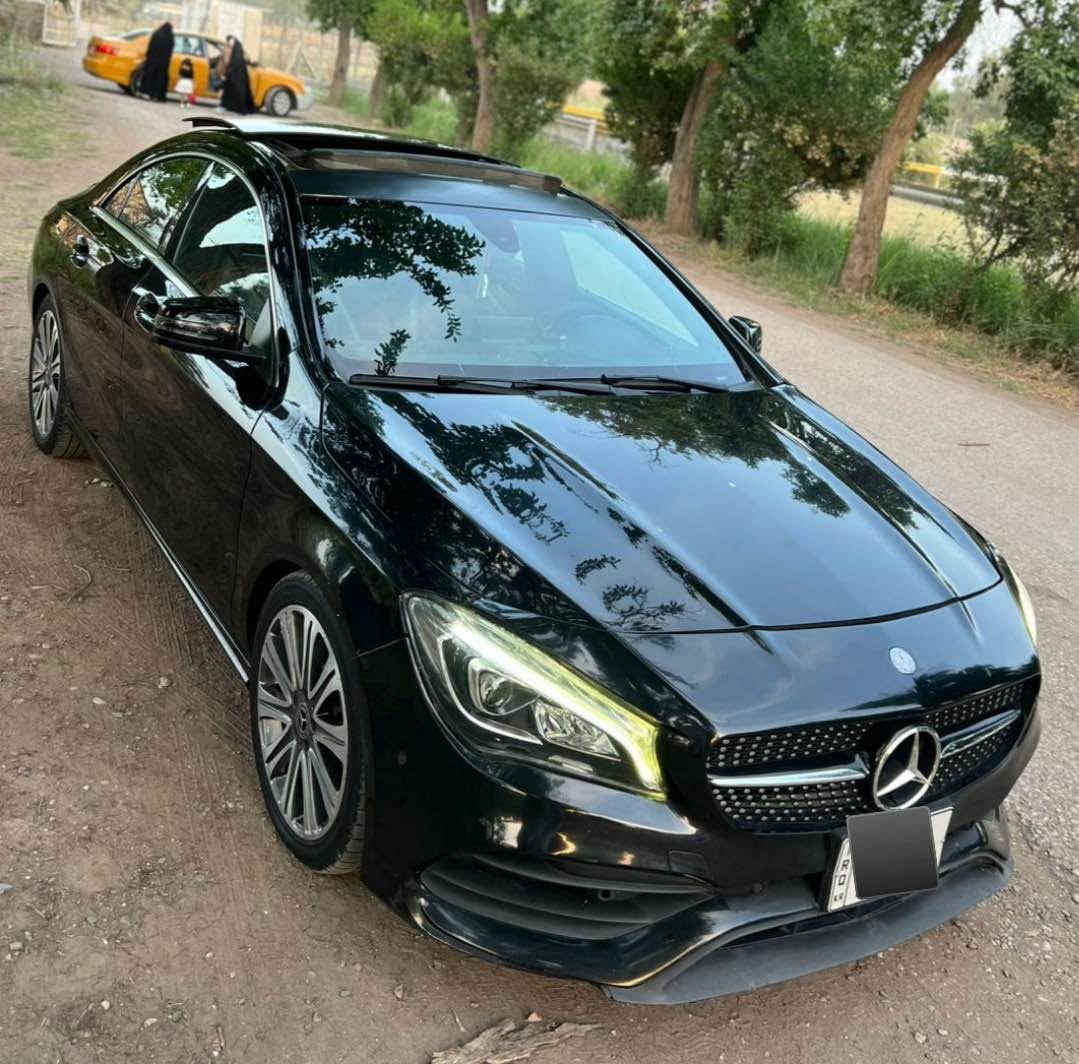 Mercedes Cla250 2017
بيع او مراوس حسب القناعه 
رقم شمالي تريد تحويل تريد وكاله 
مكفوله كفالة عامه من الصبغ و الضرر 
حتى الدعاميات مكفوله 
( جميع الايرباكات سليمة )
محرك و كير مكفول غير مفتوح شرط الفحص 
ترايها زيرو بدون اي نقص
المواصفات : 
- محرك 4 سلندر اقتصادي جداً 
- بانوراما 
- كشنات جلد + تحكم كهرباء 
- كشنات الامامية خزن Memory
- رادار امامي 
- هاند بريك بصمة كهربائي
- شفتات ستيرن تبترونك
- ثلاث انظمة قيادة 
- تبريد قطعتين منفصل 
- بصمة تشغيل و بصمة ابواب
- شاشة كبيرة CarPlay 
- كاميرا خلفية دوارة 
- ماوس تحكم 
- شاشة عرض تفاصيل السيارة 
- اشارة بالمري 
- ويل حجم 18 اصلي 
- مسويلها اضائة LED دشبول متغير
السيارة كلش جديدة و جاهزة 
صدر مكفول تبريد ثلج و تخم تايرات جدد
السعر مناسب  169   ورقة ماكو هيج سعر
بالعافيه للياخذها 
عنواني بغداد / السيديه 
*********** بغداد, العراق
