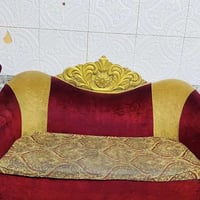 قنفات ٨ مقاعد • ٦ كوشات • منضد