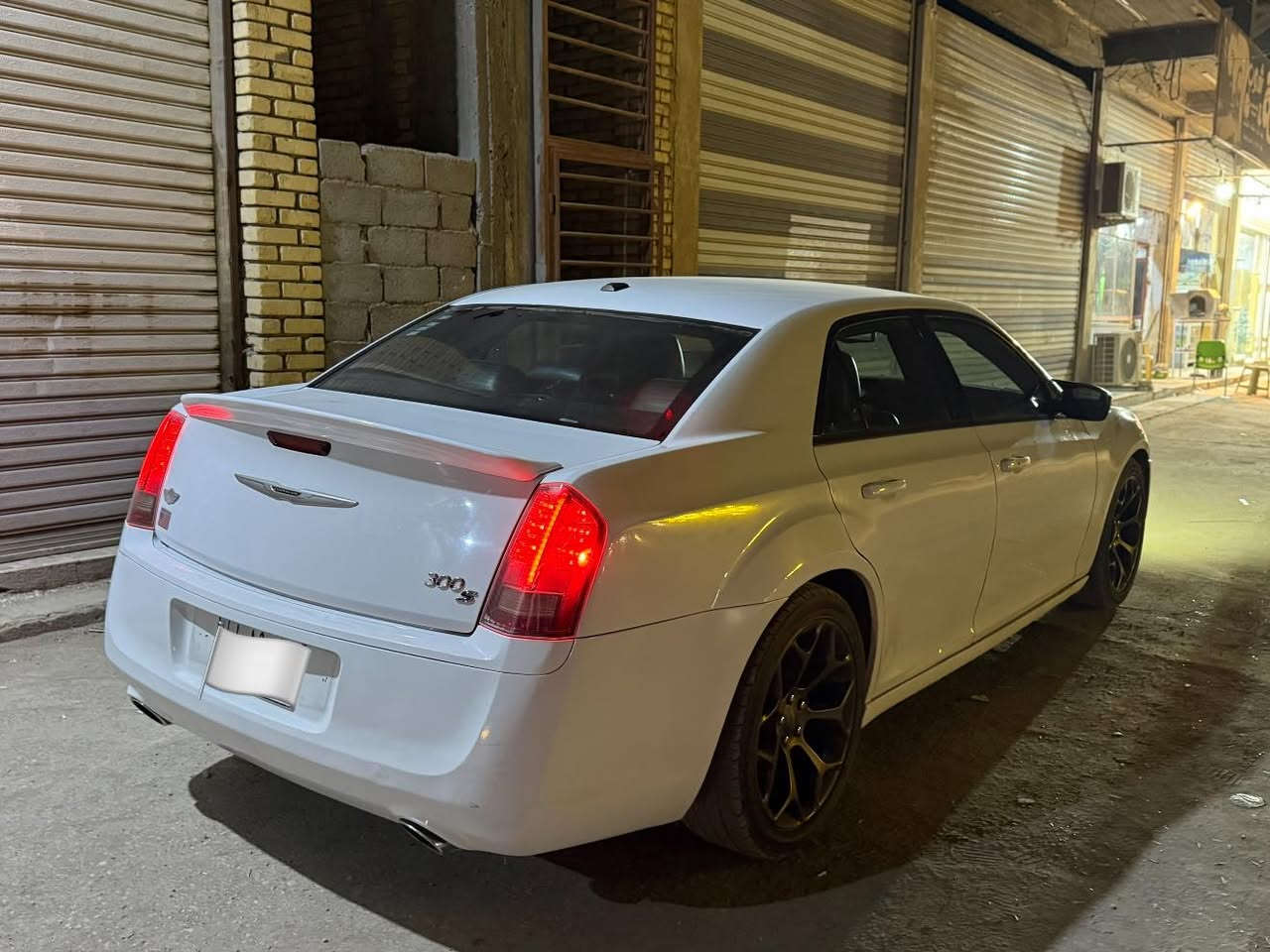 كرايسلر اوباما 2014 s اصل
ماشية 120 فقط حقيقي
(ادوات ادوات متؤمة شمالي إنكليزي سنوية لل29 وهزة)
(كصه وحده فقط جنطة)
كشنات حضن اس تتدفئة
شفتات ستيرن
نضام سبورت
تشغيل عن بعد 
سماعات بيتس
شاشه جبيرا + كامرا
سبير مانازل وجك ع وضع الوكالة 

بيع او مراوس مكاني ناصرية مركز
***********
