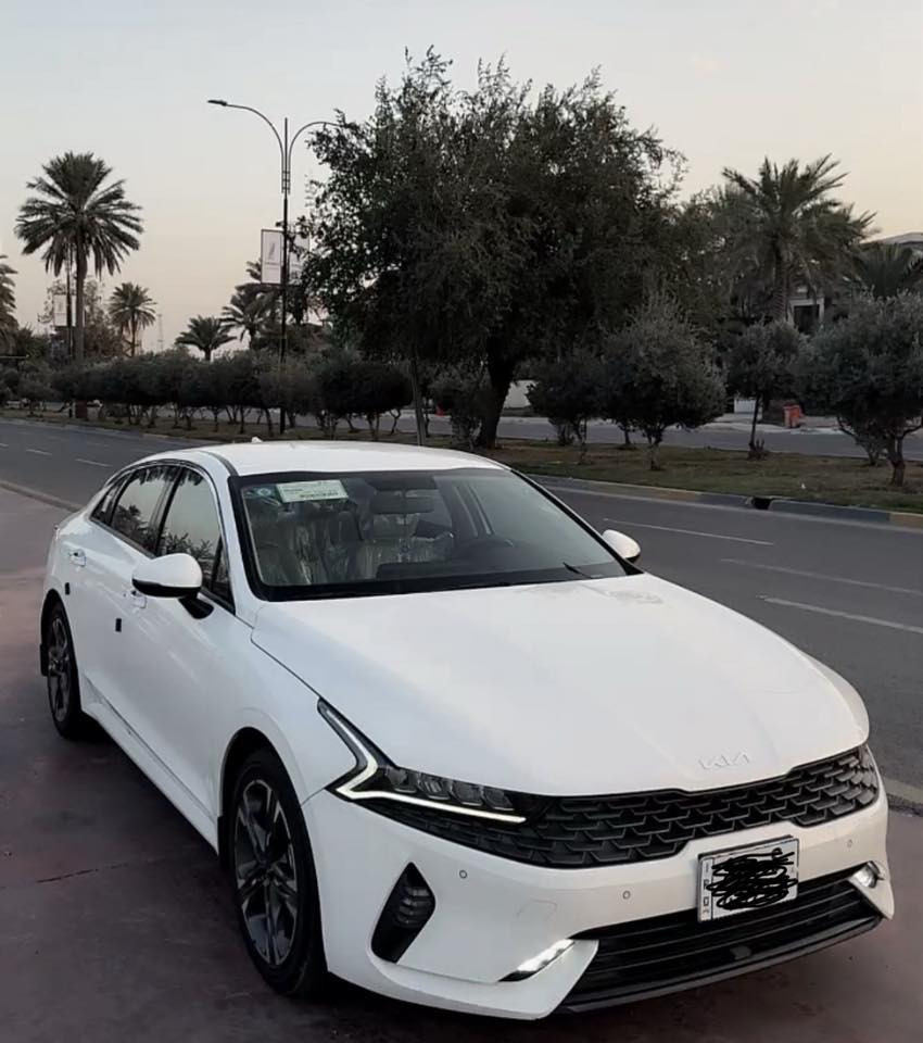 كي فايف K5 موديل 2023
رقم بغداد الدولي بأسمي
خليجي الشركة الدولية ماشيه (58) بحالة الوكاله على وضع الشركة بعدها بالنايلونات مال الشرك محرك 2.0 الفين دوش المرغوب
المواصفات !

دخول ذكي بصمة + تشغيل عن بعد شاشة اصلية + كاميرا دواره

ابل كار بلي أندرويد
حساسات امامي خلفي
صندوق عند الاقتراب يفتح

المصابيح الامامية زنون +LED
المصابيح الخلفية LED
اضائه ضبابيه
مقاعد بعدها بالنايلون
مقاعد مخمل +كهرباء
مثبت سرعة
فول تحكم ستيرن
SMART-ECO-COMFORT-SPORT-COSTOM وضعيات قيادة 5
مري كهرباء قلاب
صمة عدد 2
تبريد قطعتين
تبريد منفصل
محرك كير شرط بلادي
السياره مكفوله
بيهه فقط ملاحضات بسيطه 
مكان السياره بغداد الكرخ السعر(210) وبيهه مجال للاستفسار على الرقم(***********) (***********)واتساب موجود
