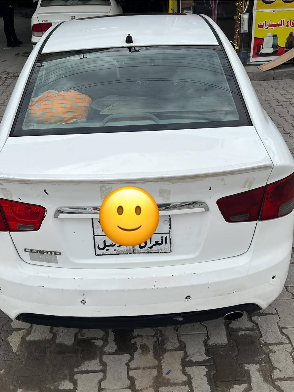 السلام عليكم
سيراتو 2013 خليجي شكل القديم كفالة من الصبغ والتبديل 

بيهة باردات بس سعر 115

فول مواصفات 

*بصمة

*فتحة

*اشاير بالمري 

*نضام ABS

*حساسات خلفية

*شفتات بالستيرن جهتين

*شاشة 

مكينه وكير وحداديه وتبريد وتدفئة كلة خير من الله 

وبالعافية عالياخذهة 

 هذا رقم صاحبهة

***********
