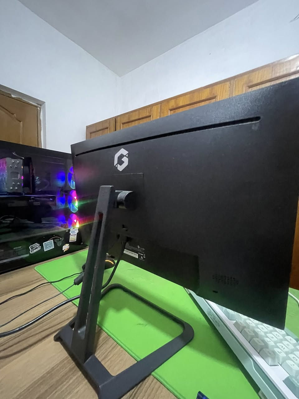 شاشة Gameon للبيع
1080p
165Hz
ips
مصممة للكيمنك و تكدر تستعمله للبلي 5 و الاكس بوكس والPC
كارتونة الشاشة موجوده و سليمة
السعر: 150 الف و بيها مجال


**إذا كنت صاحب هذا الإعلان وتريد حذفه لأي سبب، رجاءا أرسل رسالة إلى الدعم الفني**