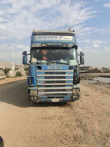 البيع موديل 2001 بس راس مكينة 144 8في مجفتة صارلهة 8 دروب رقم ديالى لسنوية ل 27 مكان ديالى رقم مبايل ***********
