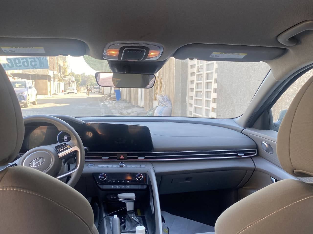 السلام عليكم النترا 2024 وارد أمريكي
رقمها أربيل بأسمي مكاني بغداد 
حادثها البنيد ومرجعي نفسة ممبدل والصندوك مبدل الباقي كله مكفول 
وصور حادثها موجودة بالمنشور 
السيارة مفولة عدا الفتحة 
محرك 2000 دوش 
بصمة اشارة ترحيب 
تشغيل عن بعد 
لد دشبول ع طولة 
شاشة متصلة ديجتال 
وبيها هواي مواصفات 
السيارة ماشية 58 كيلو اني محولها كيلو مو ميل 
سيارة كاملة يتهنى الياخذها بايعها ع ظرف طارئ 
السيارةب150  وبيها مجال بسيط 
ملاحظة السيارة لونها نفطي كلش حلو 
هذا رقمي *********** 
بي واتساب
