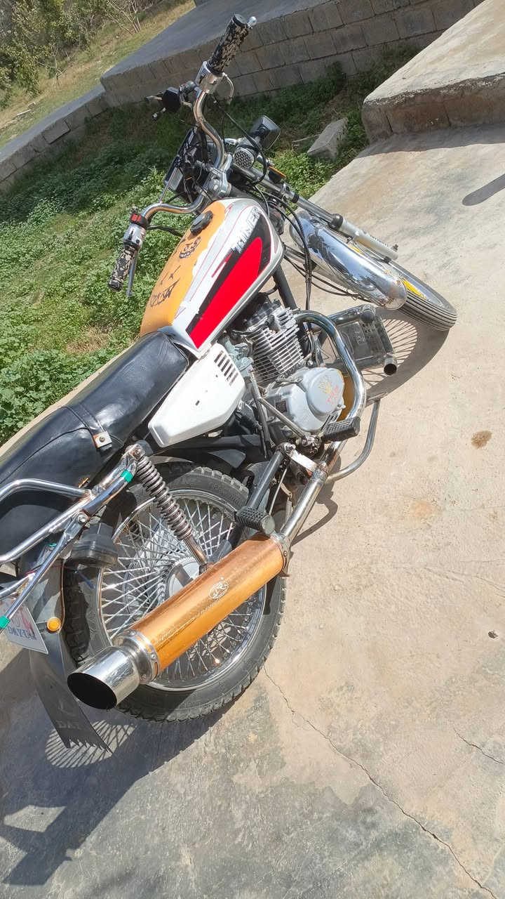 السلام عليكم  ايراني للبيع مكفول من كلشي 4 كير اوراق كامله للبيع500 وبي مجال قليل حڰ الجيه ***********
