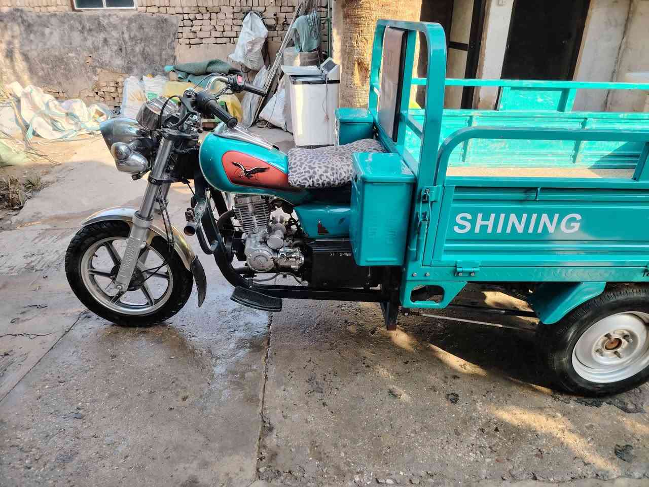 السلام عليكم ستوته صقر جمره موديل ٢٠٢٣ البلال كفاله عامه أوراق اصولية كمرك مكاني بغداد المعامل الباويه للإستفسار او الإتصال على الرقم ***********
