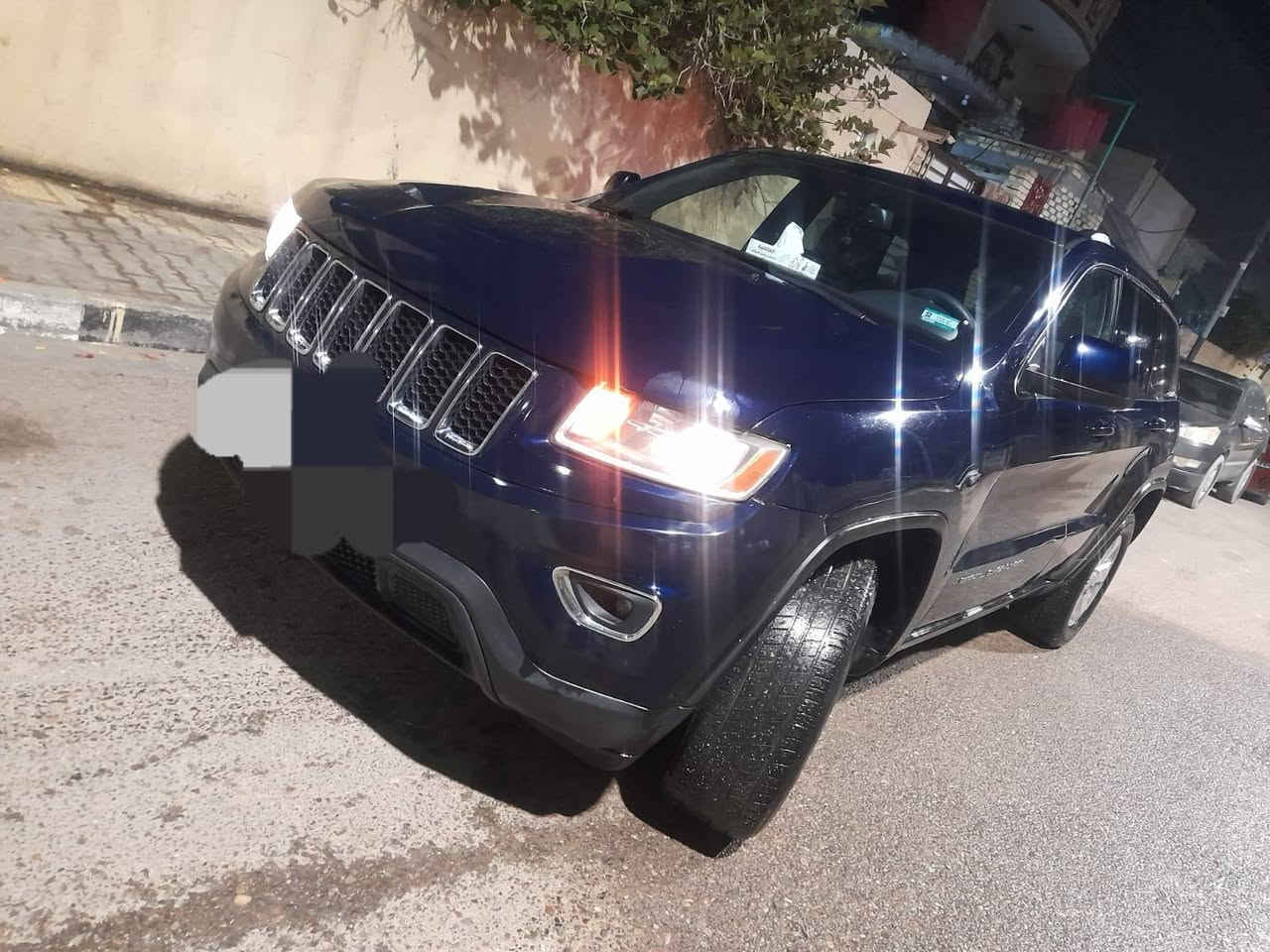 السلام عليكم جيب  ادوات ادوات  كصه جنطه             لاريدو مديل ١٥دخول جديد سياره جديده بمعنه الكلمه مكينه ٣٦٠٠ المرقوبه  تحكم ستيرن جهتين شفتات شاشه جبيره تبريد تدفه بصمه تشغيل بصمه بيبان حداديه تخم تاير مال بيت مامتعوبه  مكان بصره السعر ٨٥ وبيه مجال للطيبين للاستفسار ***********
