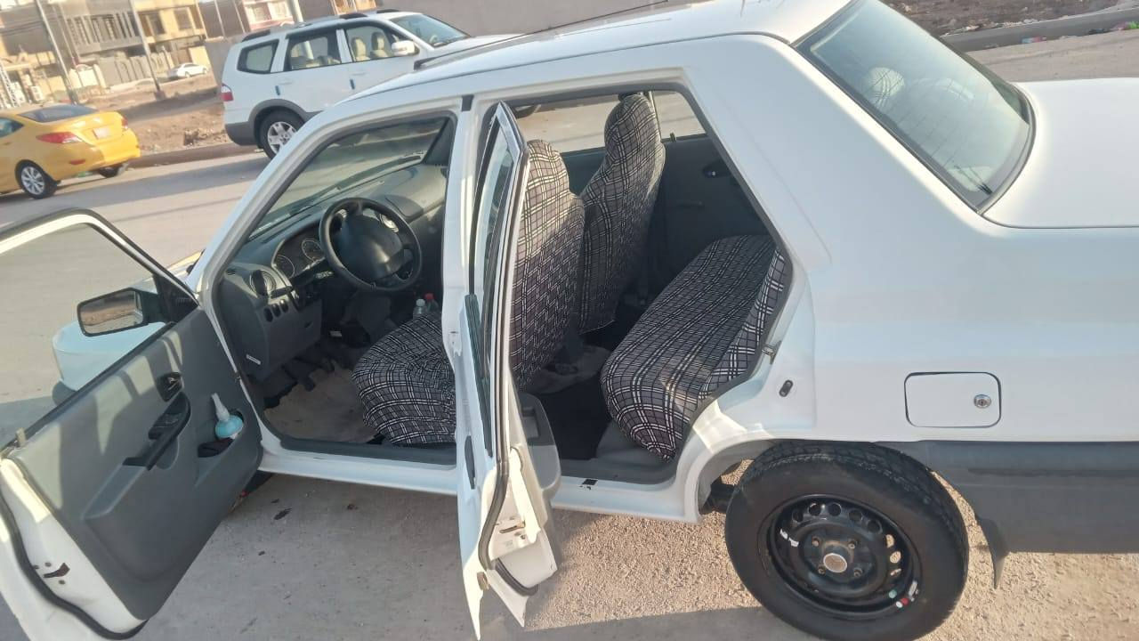 السلام عليكم 
للبيع سايبا 22 سنوية 30 رقم دولي واسط بسمي مداور  ثاني يوم  سيارة بالعمارة استفسار اكثر ***********
السعر 62 بيها مجال بسيط
