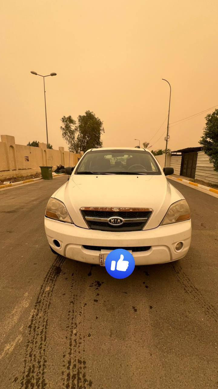 السلام عليكم سورنتو 2009 أمريكي محرك 6V السياره خير من الله كير مكينه تبريد مكفولات تخم تاير رقم بغداد  ضرر فقط دعاميات سعرها 100 وبيه مجال ***********
