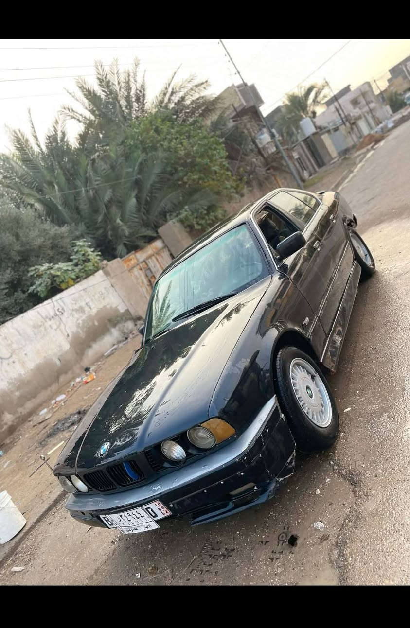 بي ام دبليو حجم 535 رقم انبار شرط التحويل محرك وكير جديد نواقصه صدر امامي خلفي وغرفه دوشمه وصالنصه وكتفات الجام والسنتر لوك والسلايد عاطل السعر المطلوب 35 ورقة وبيه مجال


**إذا كنت صاحب هذا الإعلان وتريد حذفه لأي سبب، رجاءا أرسل رسالة إلى الدعم الفني**