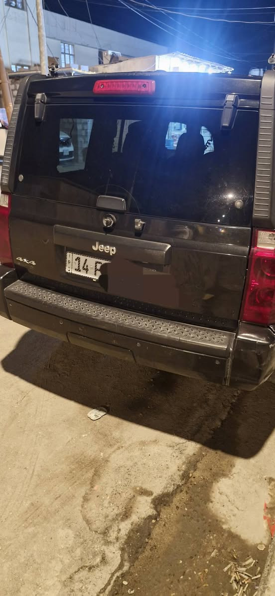 جيب كوماندر ٢٠٠٩ للبيع او مراوس
جيب كوماندر ٢٠٠٩ المحرك والكير جيد جدا والتبريد عاطل 
البدي بي عدة ملاحظات رقم بصرة الانكليزي 
بيع او مراوس بسيارة ٧ راكب احدث 
السعر ٨٥ ورقة
رقم// ***********
