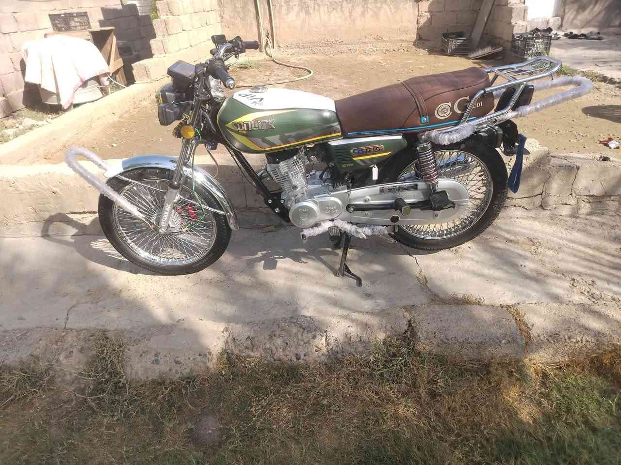 السلام عليكم بسبب الوعود الكاذب اعدت النشر دراجة  تايكر للبيع موديل ٢٤ دراجة كاملة  مكمركة اوراق كاملة اصولي مكمركة دراجة كاملة مناقصة اي شي ومرتبة ٧٢٥ وبيها مجال رقم ***********
