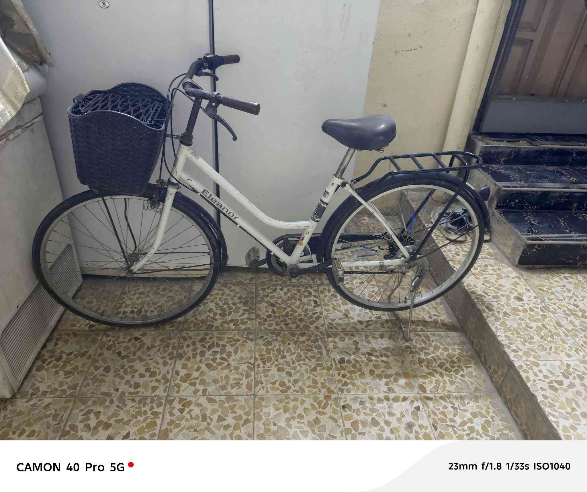 للبيع السعر ٧٥ وبي مجال بسيط شراي يتصل
***********
