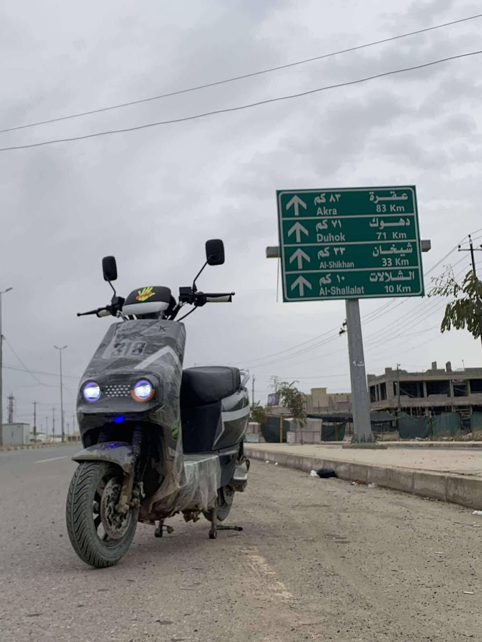 318 للبيع شرط
بطاريات 6 مسطره انطيك شرط وضمان
بس طخه خفيفه ما تبين بل دوسه 
ماطور معدل شلعه نار
التواصل علا الرقم
***********
السعر 700 وبي مجال
