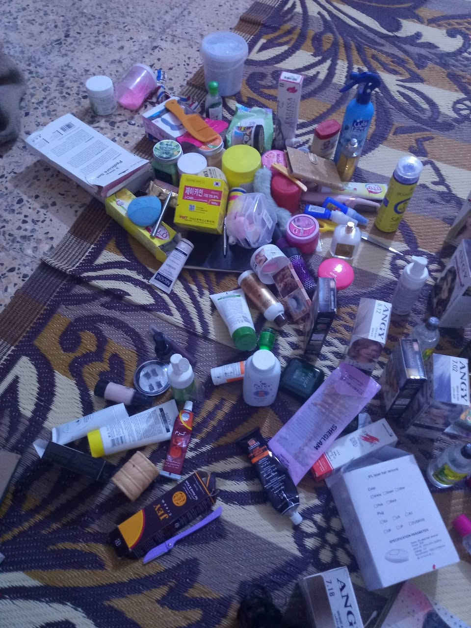 اغراض مال صالون مستخدم بي وبي ما مستخدم
مع اجهزه مال وشم وتاتو
كلمن وسعرة الشراي يراسلني خاص


**إذا كنت صاحب هذا الإعلان وتريد حذفه لأي سبب، رجاءا أرسل رسالة إلى الدعم الفني**