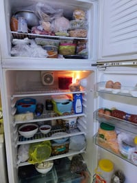 ثلاجة حجم جبير • بدون تصليح • شارع المطار الجديد