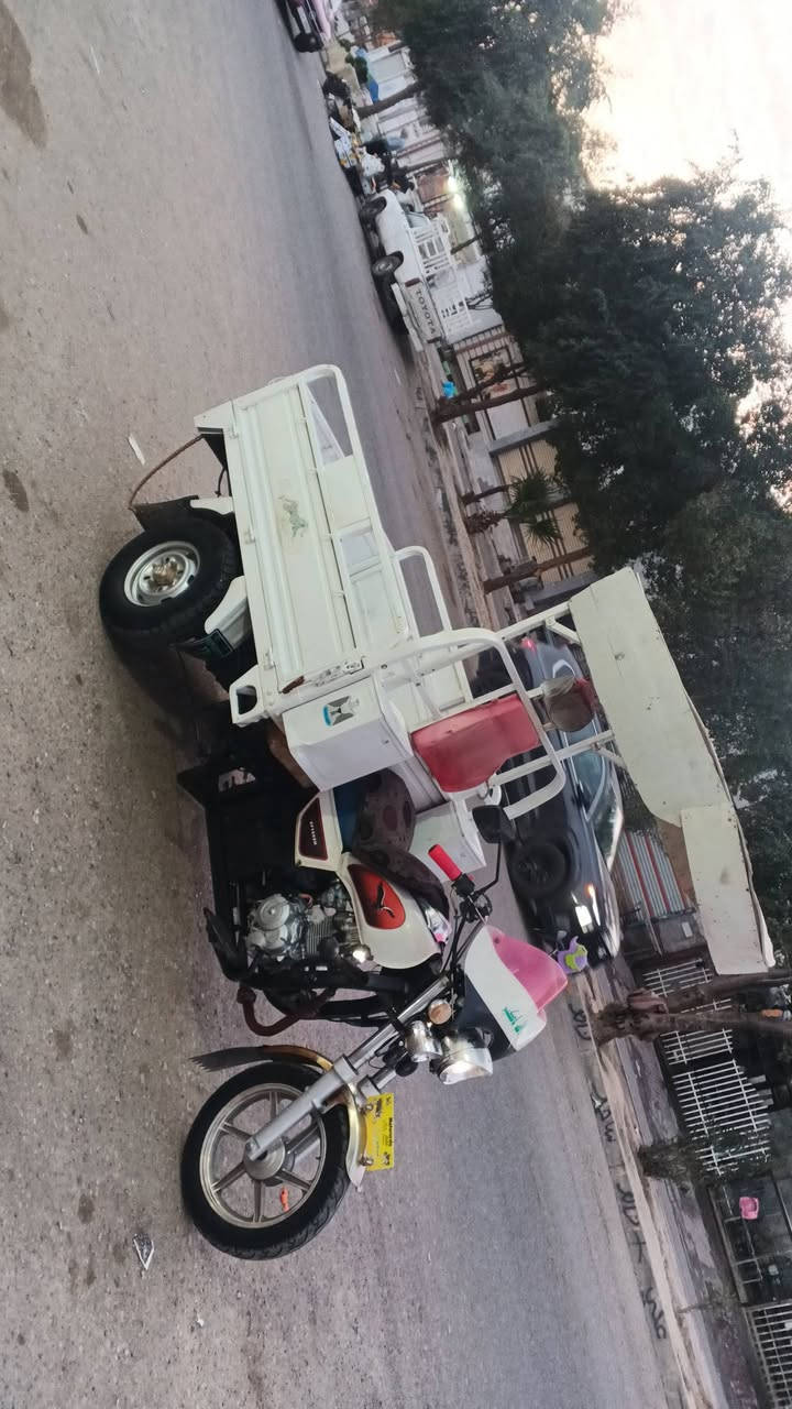 السلام عليكم ستوته للبيع موديل 2020 كله شرط ستوته حلوه فحل عالي اي عيب ما بيها كل شرط بسعر مناسب السعر مليون و 175 وبيها مجال ستوته مال جناي فحل عالي ايعيب بيها كهربائيه شغال كله شرط فحل قلاب وهذه رقمي 
***********
