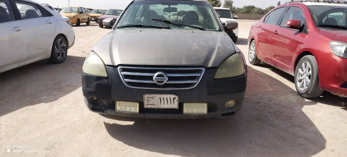 سلام عليكم نيسان اتيمه موديل 2006السعر 45بيهاء مجال راعيه يريد مداور***********
