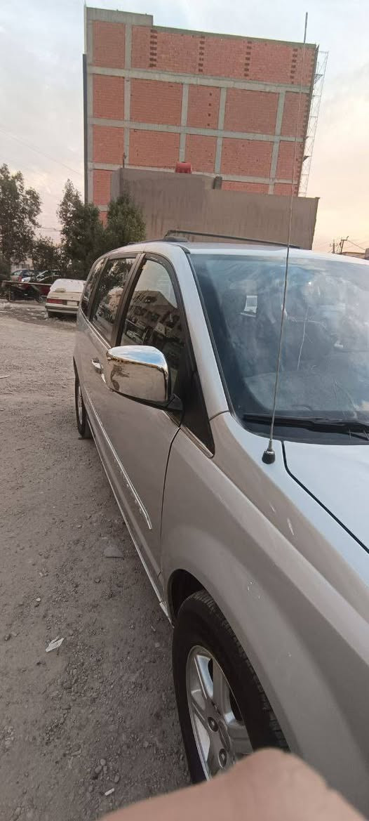 سلام عليكم كرايسلر موديل 12 فول مواصفات بيبان وصندوك كهربائي ثلاث قطع تبريد حادث جاملغ من جانب سايق محرك 3600 كير مكفول تحويل ثاني يوم سعر 120 ورقه وبي مجال اتصل على الرقم ***********
