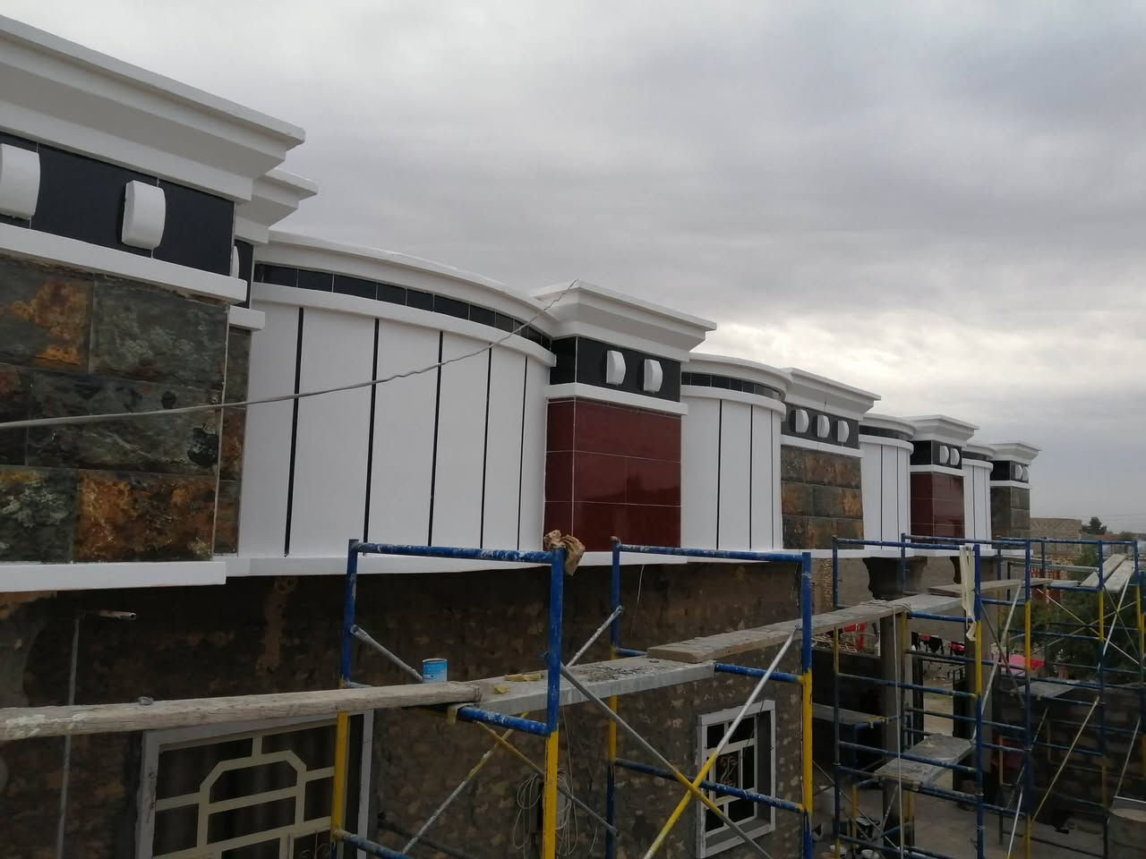 اسطه لبخ مع صبغ مع واجهيات فلين مع سيراميك مع جص بورك درجه اولى للتواصل على هذا الرقم ***********
