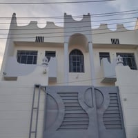 منطقة بلور • ٢٤٠م • ٦ غرف