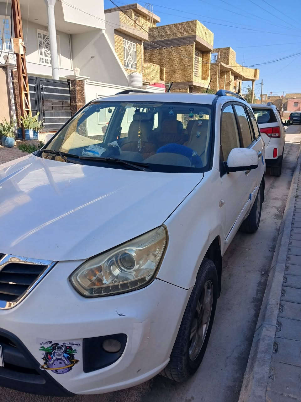 تيگو 2014للبيع
حسب السونار 
رصعات وخدوش بسيطة
محرك بيه خيط تبخير 
گير مكفول
حدادية جيدة جداً 
 وتبريد وتدفئة شغالة
تخم تاير
باتري جديد
رقم أنكليزي بأسمي 
السعر ٦٥$
للإتصال
***********
***********
