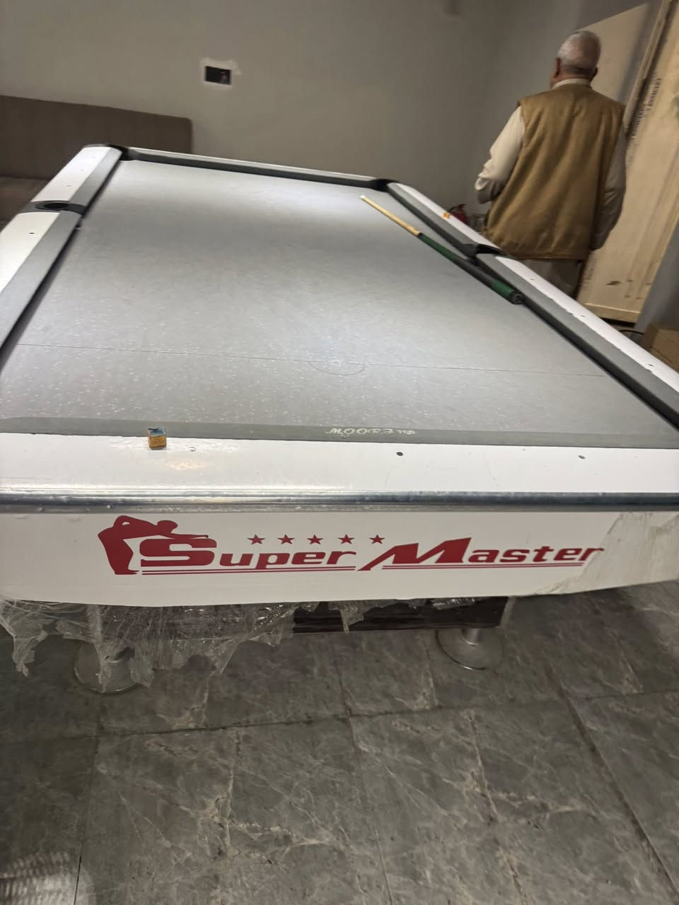 بليارد سوبر ماستر عدد 6 الواحد 8 أوراق قفل مستخدم


**إذا كنت صاحب هذا الإعلان وتريد حذفه لأي سبب، رجاءا أرسل رسالة إلى الدعم الفني**