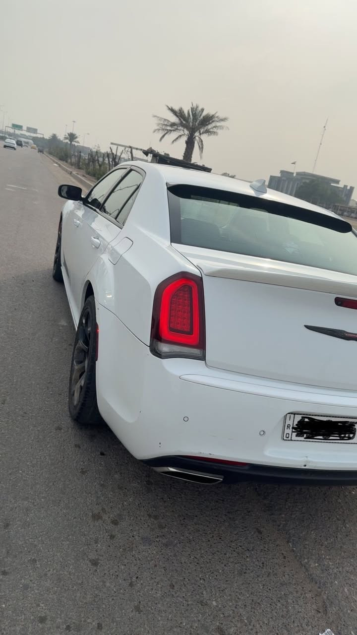 السلام عليكم 
اوباما ٢٠٢١ s سياره مواصفات إس بلاك أدشن فول عدا فتحه ورادار امامي  كشتات جلد حضن اسود داخل اسود تدفئه كشتات هيتر مري ورادار جانبي ونقطه عمياء وبعد بيها هواي مواصفات 
السياره بيها ٣ قطع 
مكاني بغداد 
هذا رقمي بي واتساب***********
عارضها ٢٣٥ وبيها مجال
