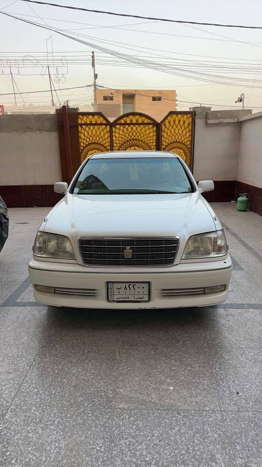 السلام عليكم سياره ملكه كصه قماره فقط 
والباقي كفاله من الظربه والصوليات 
قرار 48 دخول جديد 
 4 دكم معروف مواصفاته 
ثلاجه برده تبريد خلفي كشنات كهربايه 
استيرن كهرباي 
بصره تحويل ثاني يوم مشروع وطني 
السعر $ 122 $
العنوان بصره ابو صخير شارع النفط 
***********
