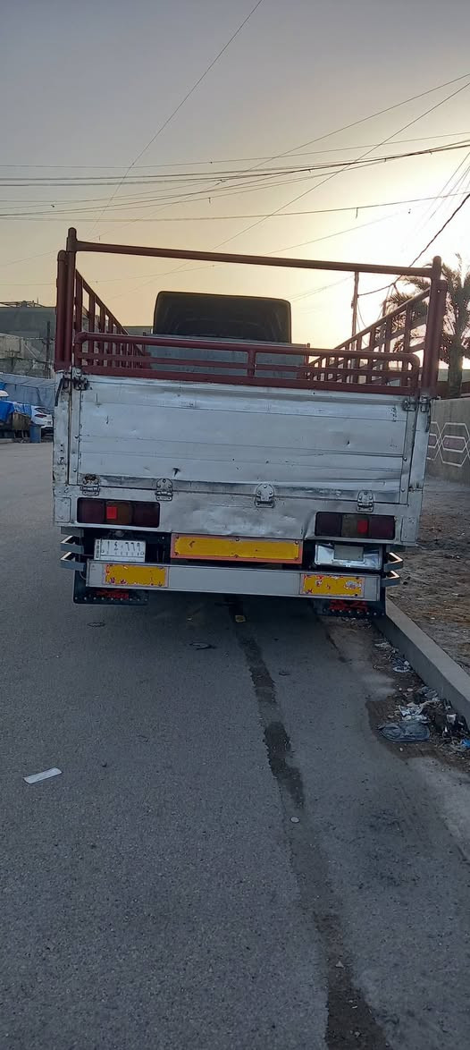 هينوشيطان مديل ٢٠٠١ رقم بغداد للبيع السعر خاص اي استفسار ***********
