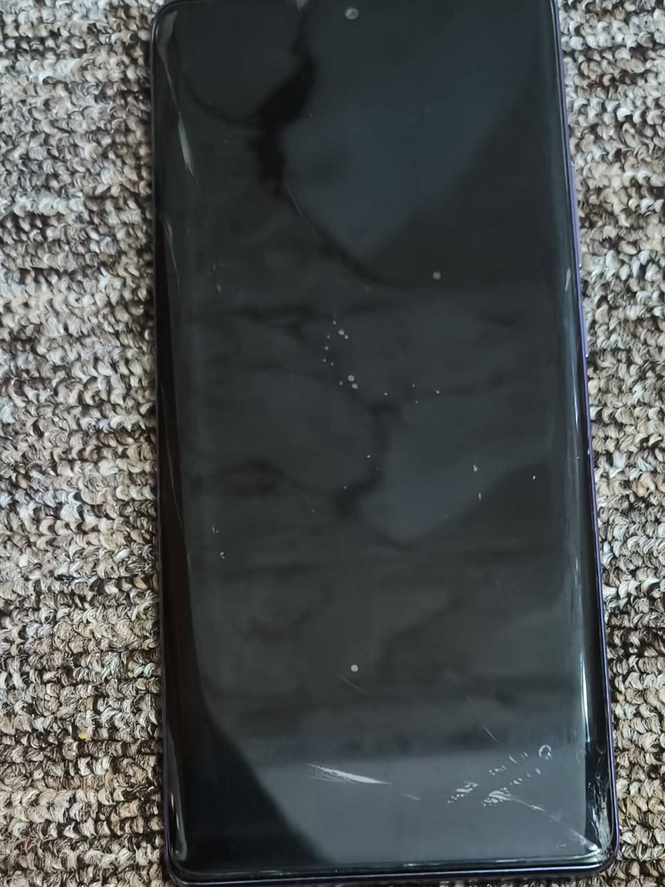 انفنكس هوت ٥٠ برو بلاس شاشه مصفحه جهاز نظيف وياه فقط شاحنه بي فطر بسيط موظح بصوره أبد مما أثر عليه ١٤٠


**إذا كنت صاحب هذا الإعلان وتريد حذفه لأي سبب، رجاءا أرسل رسالة إلى الدعم الفني**