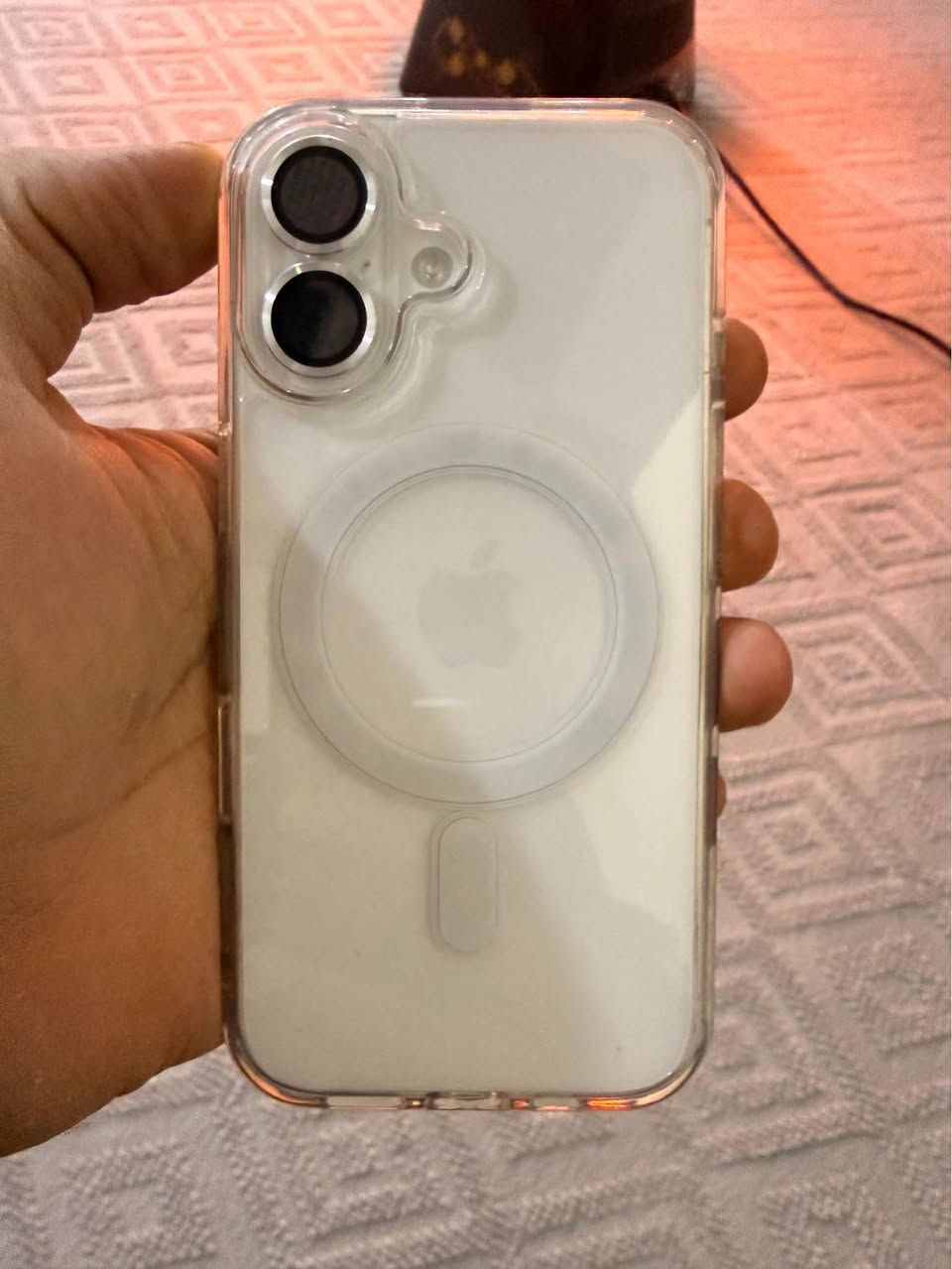 نظافة 100‎%‎
دبل شريحة
بعدة بالضمان 
ذاكرة128
بطارية95 
كارتون والكيبل الاصلي 
النجف رقمي *********** النجف, العراق
