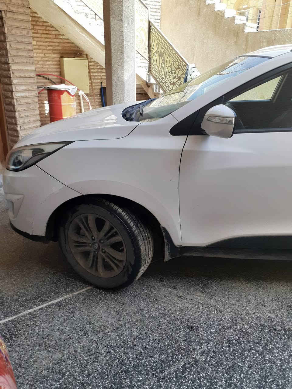 سلام عليكم توسان ١٥ خليجي للبيع السعر ١٥٠ كير محرك ٢٠٠٠ دوش  كفاله  تبريد قطعتين ماشيه ١٦٦ دك جرص السيارة با اسمي بيها باردات فقط تحويل مباشر العنوان بغداد الدورة الاتصال ***********
