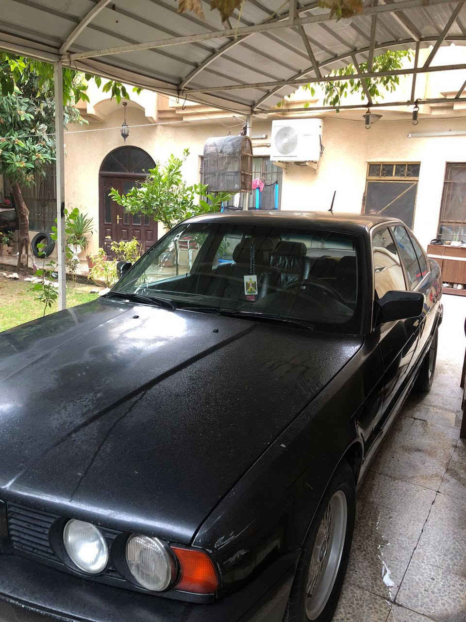 سلام عليكم بي ام 525 مكينه فل كير اوتو سياره بدون صبغ ولا خياس وضع شركه كشنات جلد هيتر تبريد تدفئه شرط كهربائيات شغاله كابون بانزين شرط التحويل اخوان صاحبها يحول فقط السعر 63 وبيها مجال شي بسيط الشراي يتصل
***********
