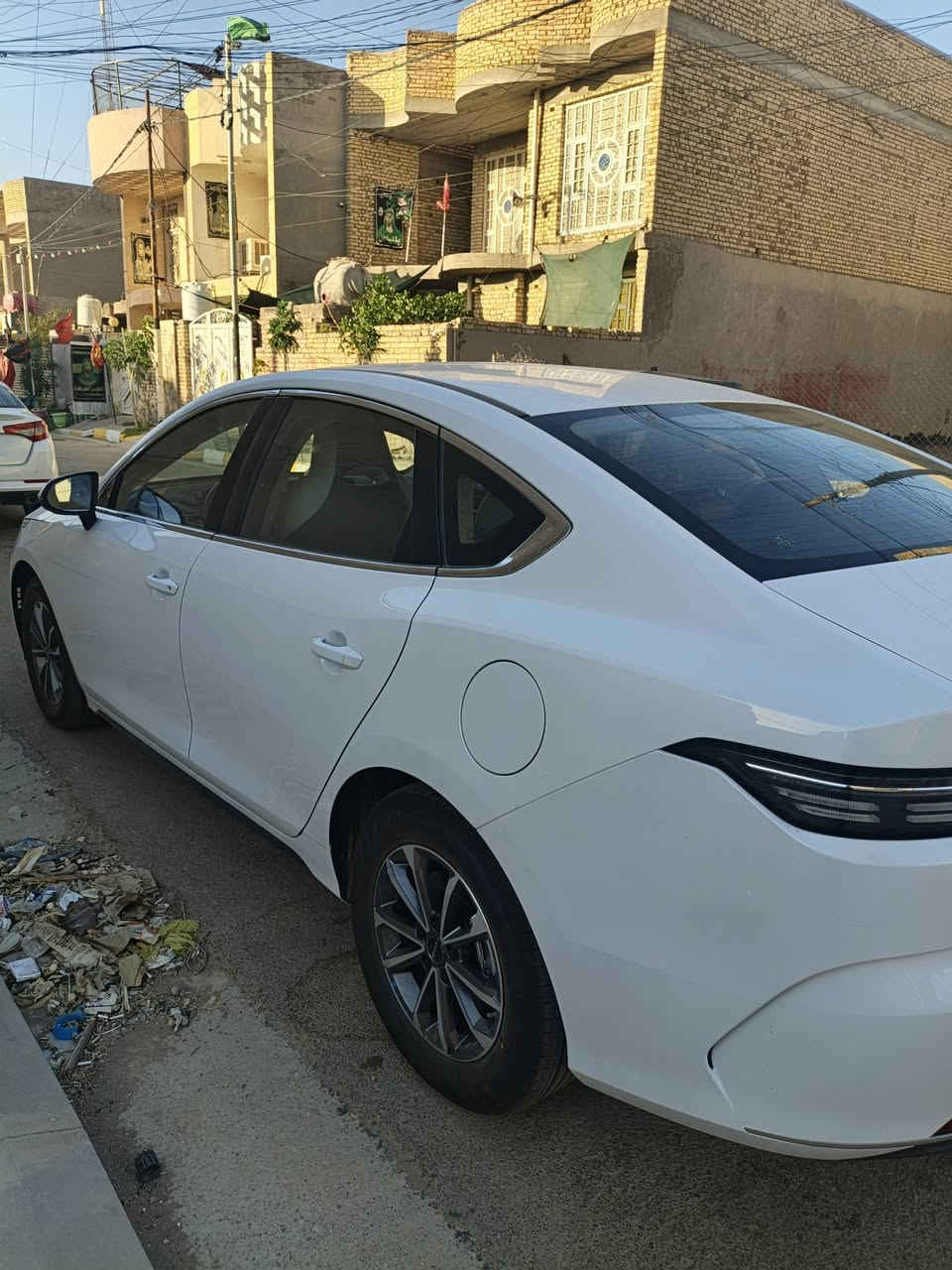 سلام عليكم بي وادي للبيع 
دسترويل مديل 2025 زيرو ماشيه 700 كيلو 
مكاني واسط الكوت 
***********
