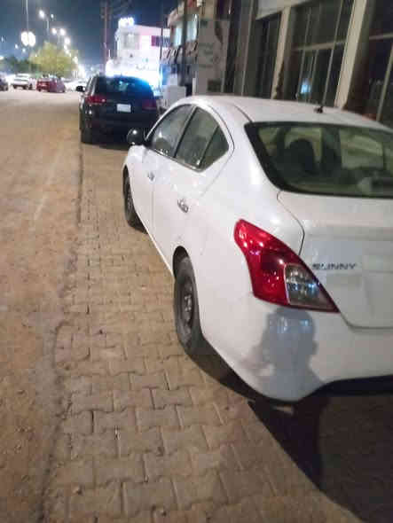 السلام عليكم  نيسان صني هندي 2018 رقم اربيل سنويه صاقطه السعر 95  او مراوس حسب القناعه

