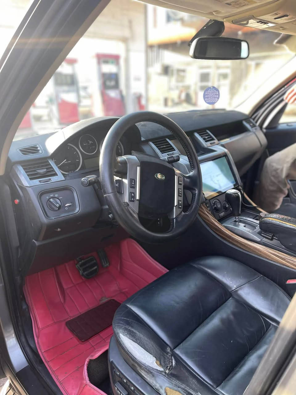 رنج روفر موديل 2008گيرو مكينه به ته بشرت گيرو مكينه گورينه وه ش ده كه م شتيك به دلم بيت(***********(WhatsApp أربيل, العراق
