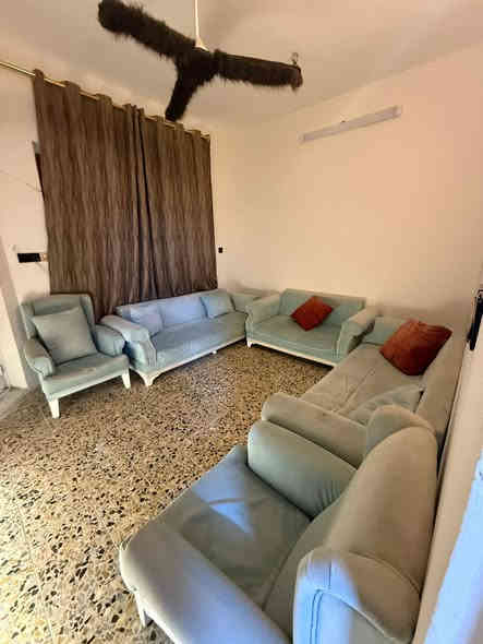 سلام عليكم تخم تركي نضيف 10 سعره 300 الف مقاعد للاتصال رقم الهاتف  ***********
