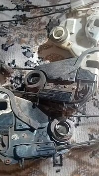 قفالة ابواب افلون واحد امامي السايق و2خلفي جهتين 07808865948