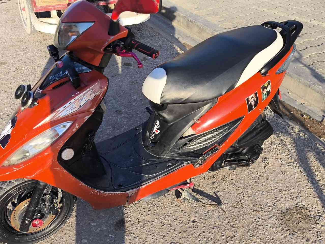 للبيع كامكو G4 دراجه خير من لله شلعه +نكره
كهربائيات كله شغاله هندر شغال 
سعره 550 وبيه مجال


**إذا كنت صاحب هذا الإعلان وتريد حذفه لأي سبب، رجاءا أرسل رسالة إلى الدعم الفني**