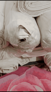 يتوفر لدينا انواع لخاميات ابيض قطني
درجة اولا 
كتيم مربع وطويل ب٨٠
روسي مربع وطويل ب٧٥ 
توجد خدمة توصيل بغداد ٥ محافظات ٦
حجز ***********
