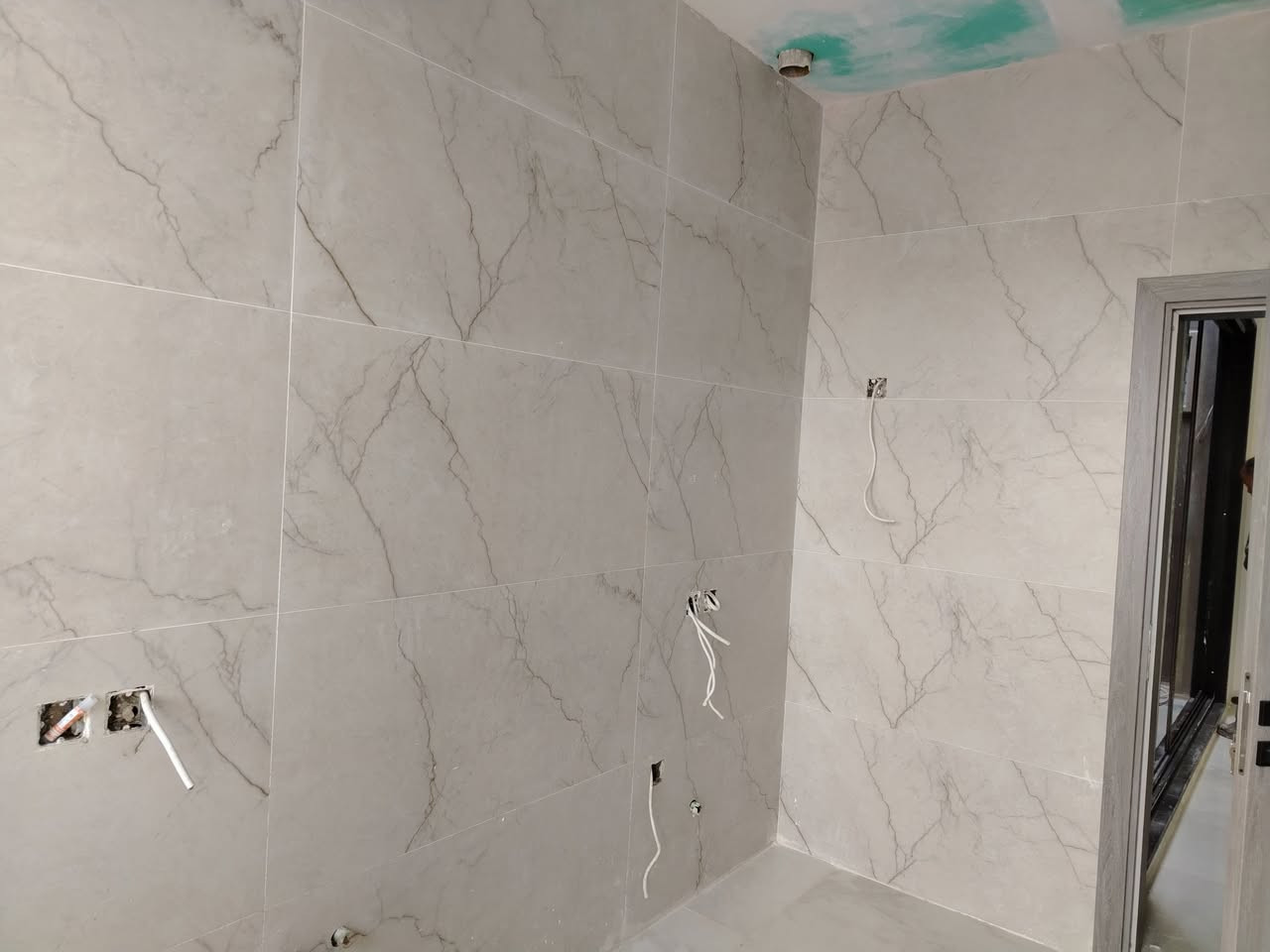 اسلام عليكم كادر عمل بورسلين وأمرمر بيسعار مناسبه /***********
*********** ابو انس
