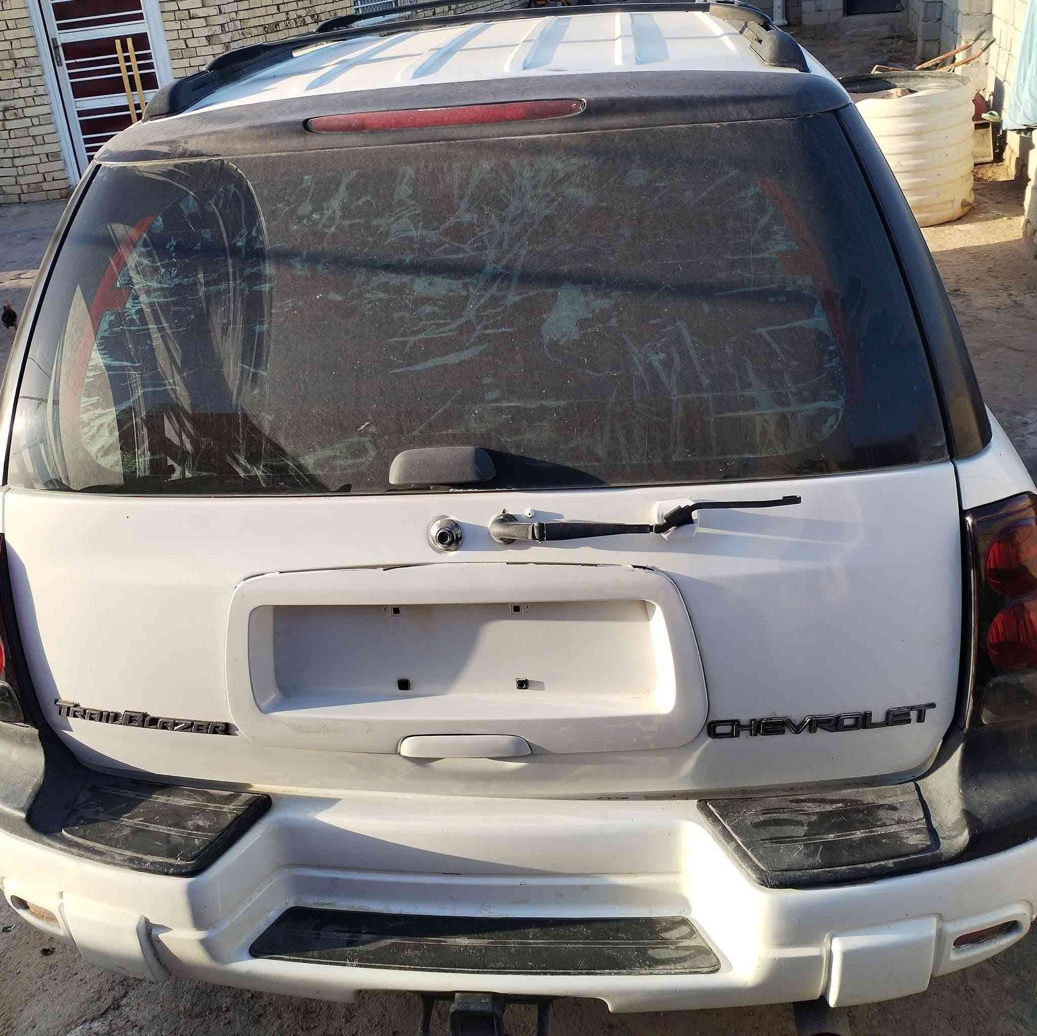 بلايزر مزاد وزارة الداخلية
‏‪***********‬‏
 جاهزه  تبريد 
تخم تاير جديد 
صدر جديد
محرك فيفتي 
 موديل  2005
سعر.  ، 48
ذي قار شطره
