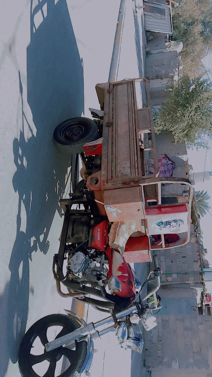 سلام عليكم ستوته البيع اوراق اصولي موديل 13محرك 19 مكفوله كفاله عمامه مكاني كربلاء الرقم ***********
