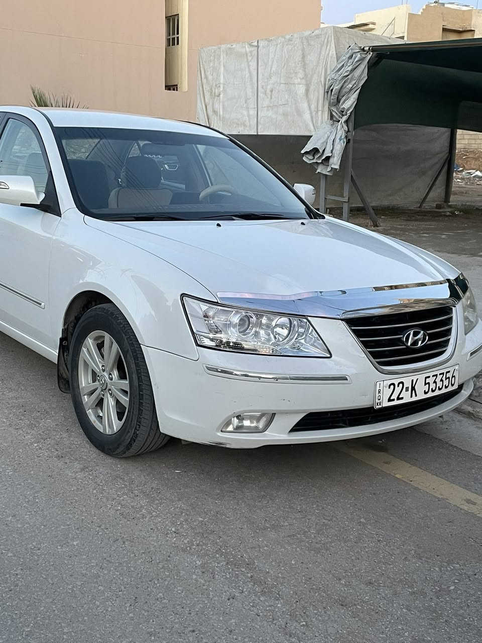 سوناتا للبيع  موديل 2010خليجي وارد اربيل سيارة بلادية من الدعاميه للدعامية لاصبغ ولاتبديل فقط بيها طخه بالبونيد بدون ضربه بچم اثر طخه في بك لايت سيارة كهرباء رجع عليها بگ موضح بالصورة ومعدلها سحب خارجي بدون اي تعديل من الداخل وماصبغتها حتى الطخه اتكون واضحه گير ومحرك 2400 بلادي مامفتوح اي برغي بيها والصدر جدا نظيف وحتى التبريد بعده غاز الشركه وعلى ثاني ايد من الشركه اخذتها من صديق من اهل عنكاوة ماخذها زيرو على ايدة من الشركه وصارلها 5سنوات يمي لونها صدفي بيها تقشير في اسطح الدعاميات من الوكفه بالشمس والتقشير بسبب لونها الصدفي والدشبول بي فطر من الشمس سيارة جاهزة من كل النواحي وداخلها نظيف جدآ مغلفه الارضيه والكشنات للحفاظ عليها والسيارة رايدها 133ورقه بيها مجال بسيط والسيارة موجودها بين بعشيقه وعنكاوة والسنويه مجددة وبأسم عائلتي للاستفسار ***********
