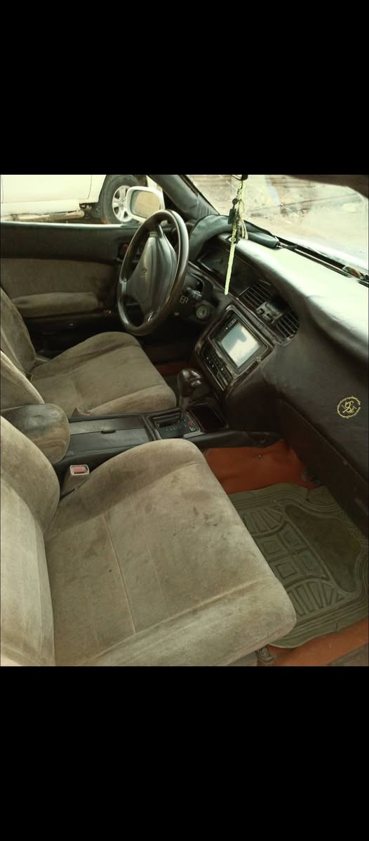 بطه متصل رقم بصره سنويه بعد مامنتهيه مكفولة من الكص ونقل حداده حلوه محرك نضيف سعره  38مكان بصره شراي وتساب او اتصال ***********
