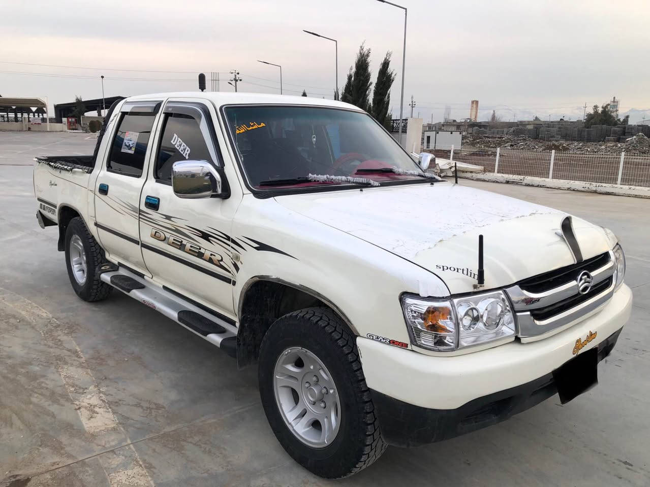 دێر٢٠٠٨بەخ دەشبول مەرزیە مەنەفێست زۆر خاوێن چوار تایەی جەبەلی لەژێرەگێڕو مەکینەو ئەکسلی بەشەرتە نمونەیە لەجوانی باقی تری لەڕسمەکان دیارە شوێن ڕانیە*********** رانية, السليمانية
