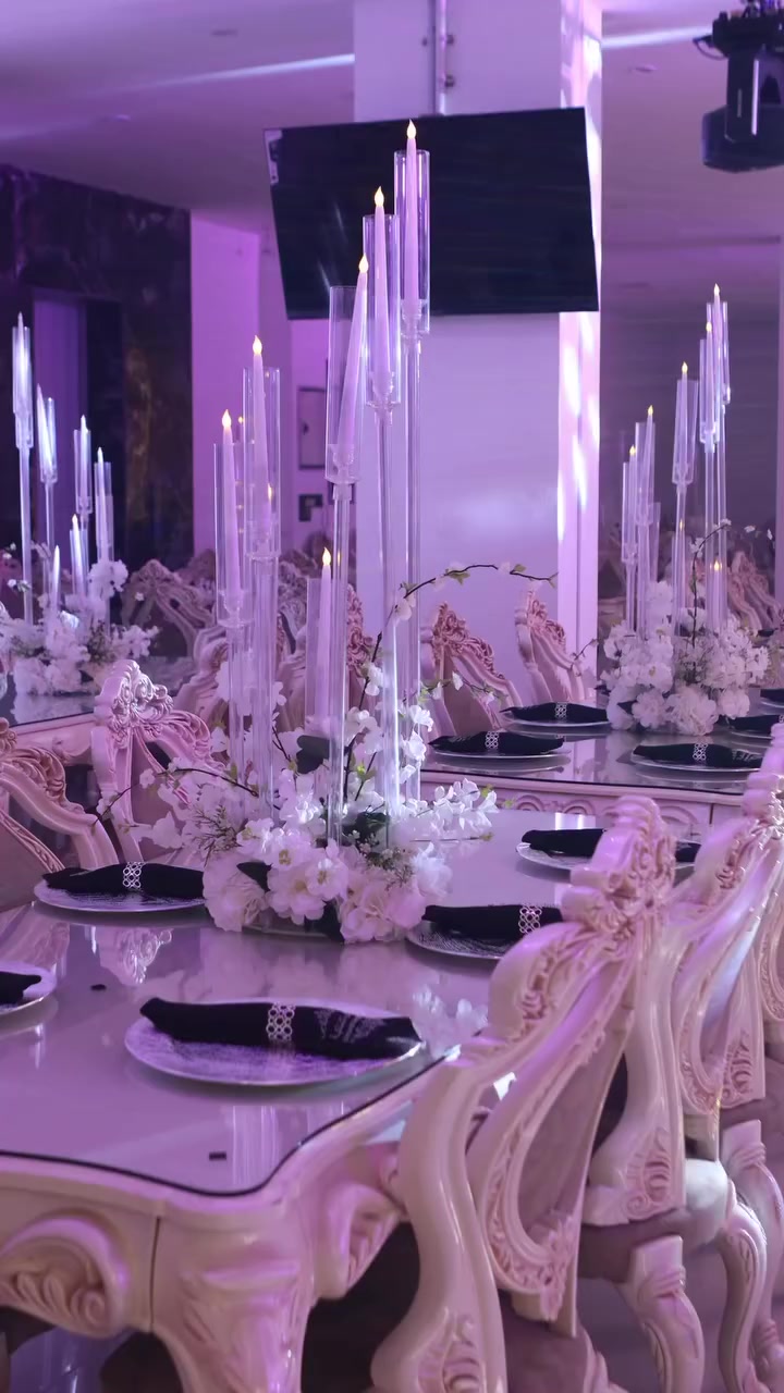 ⭕️قاعة الفخامة الملكية تفتح ابوابها ليوم فرحكم 
العنوان : العامرية تقاطع الخضراء والمنظمة مجاور كيان كافية 
ديجي : عمر المهندس
تصوير : ستوديو فلاش مود

للحجز والاستفسار الاتصال على الارقام التالية :
***********
ليس لدينا فرع اخر
وغير مسؤلين عن اي قاعة اخرى
